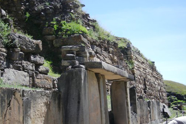 CHAVIN DE HUANTAR, PERU - 1
